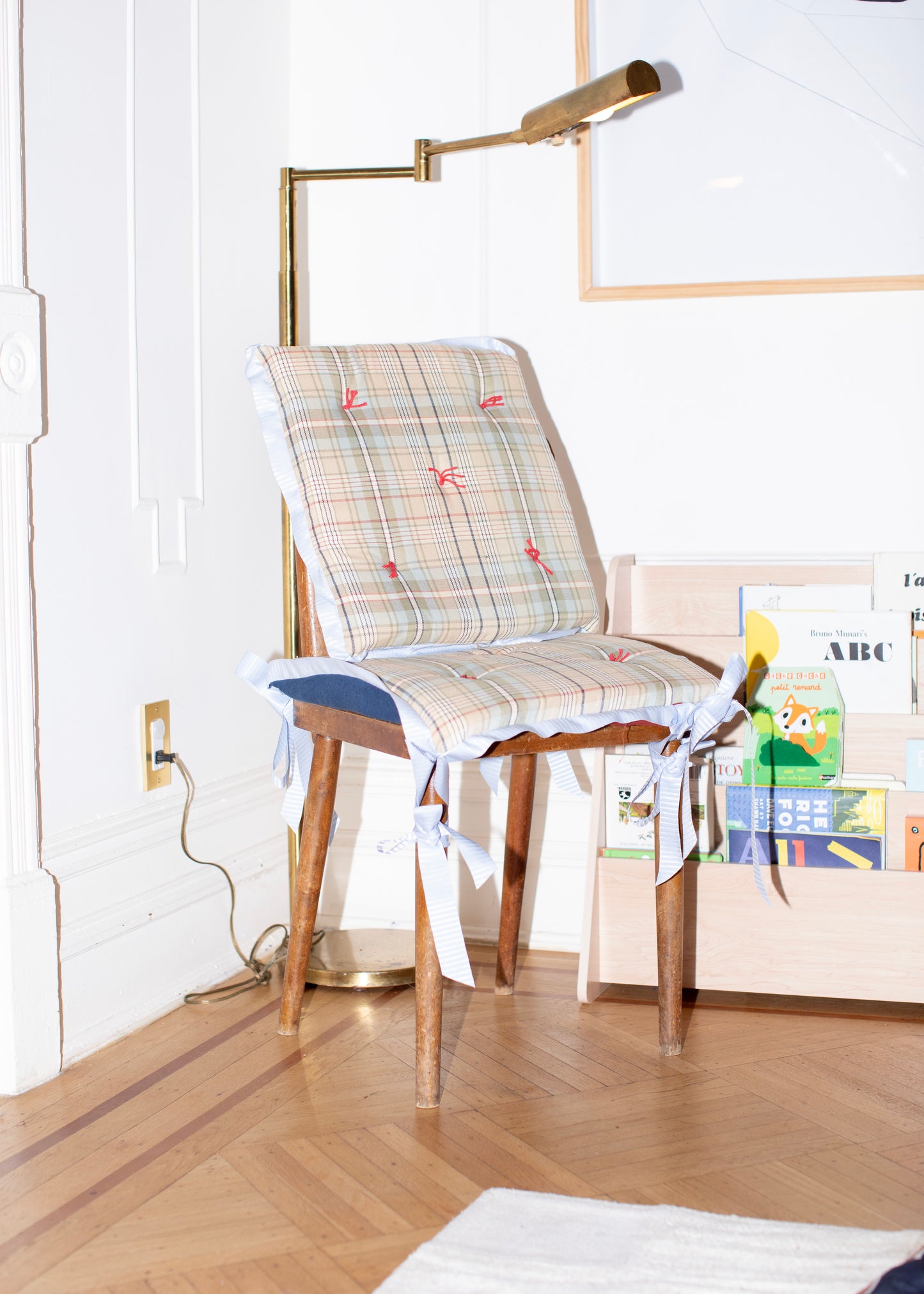 Floor / Seat Cushion